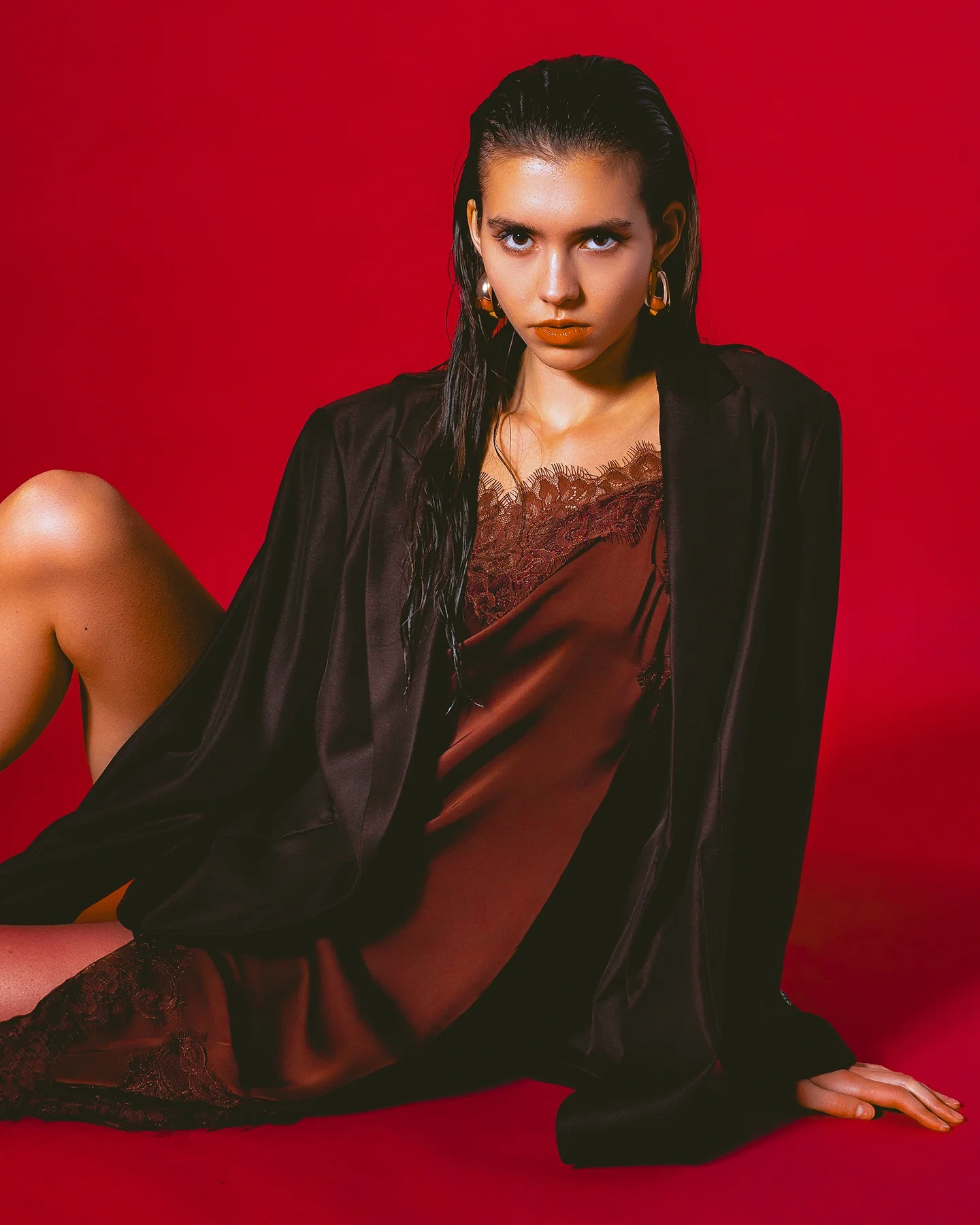 Stella Crimson - Image 02