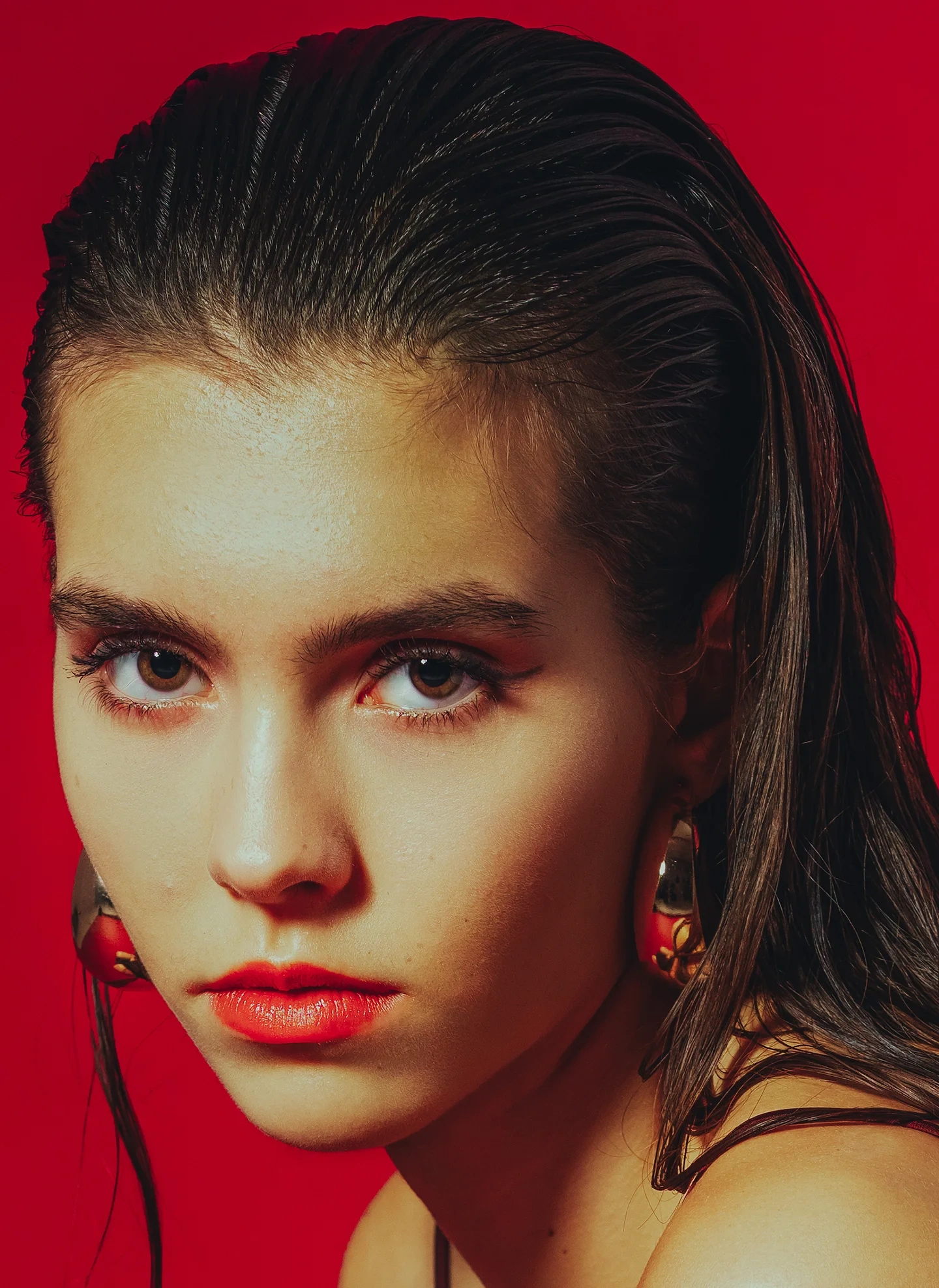 Closing portrait from the Stella Crimson editorial series