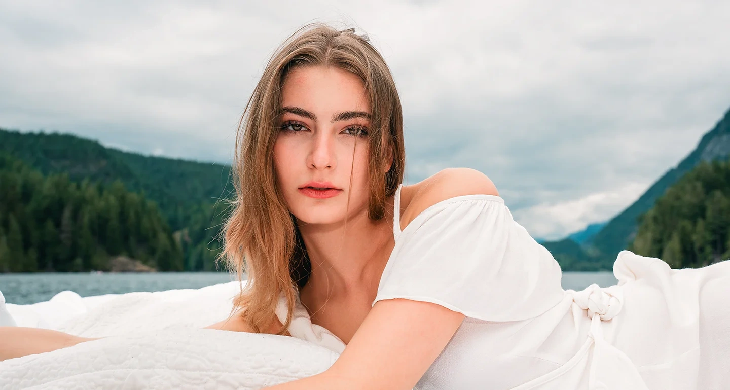 Michaela × Kolbi - Image 09